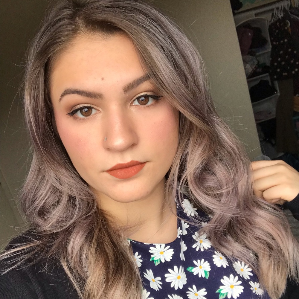 Meet your Posher, Katelyn